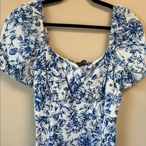 Elegant Dress by Clover and Sloane 14P